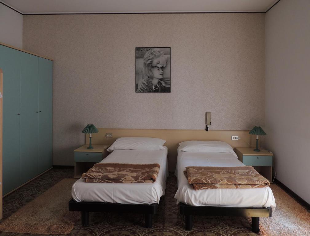 Hotel Del Pesce Luino Δωμάτιο φωτογραφία